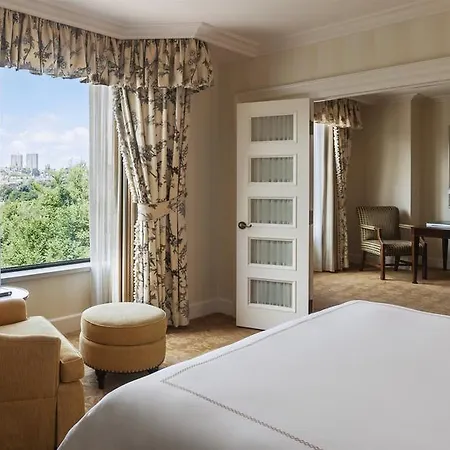 Four Seasons 2*