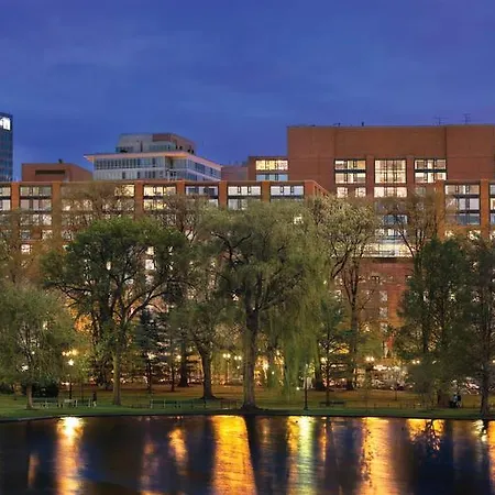 Hotel Four Seasons